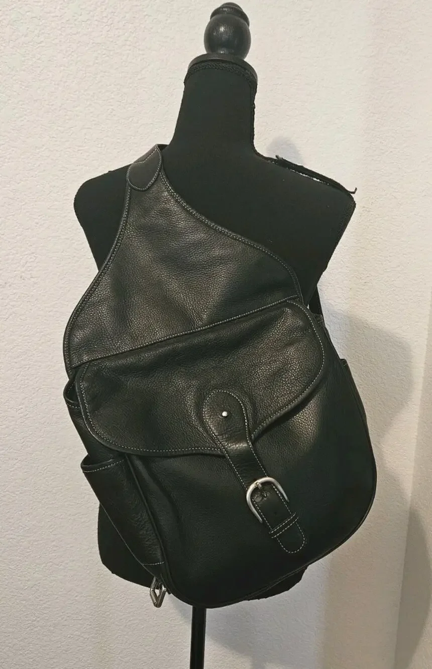 Levenger Black Leather Saddlebag Sling Backpack Bag Black EUC
